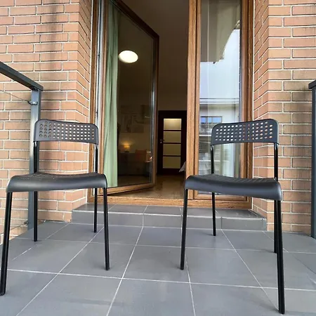 Okrzei Praga ワルシャワ